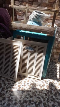 مبرده لبيع نضيفه كلشي مابيه هيه ميز ولخرطوم السعر 120 وبيه مجال٠٧٨٠٤٤٢...