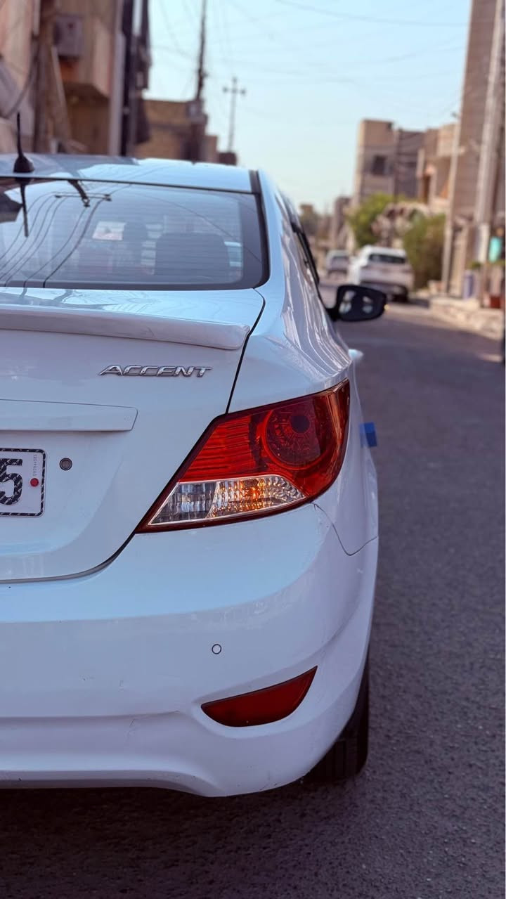 اكسنت خليجي ٢٠١٣ الشركه العامه
محرك ١٦٠٠ دوش دبل قطرة
نضام ايكو اقتصادي
دبل سويج 🔑 
اشاير بالمري 
تحكم ستيرن
تبريد جيد
السياره مكفوله من الحادث والصبغ 
سنويه بسمي بغداد رقم انكليزي
السعر ٩٢ بيها مجال 
حي الاعلام بغداد
*********** Colombo, Sri Lanka
