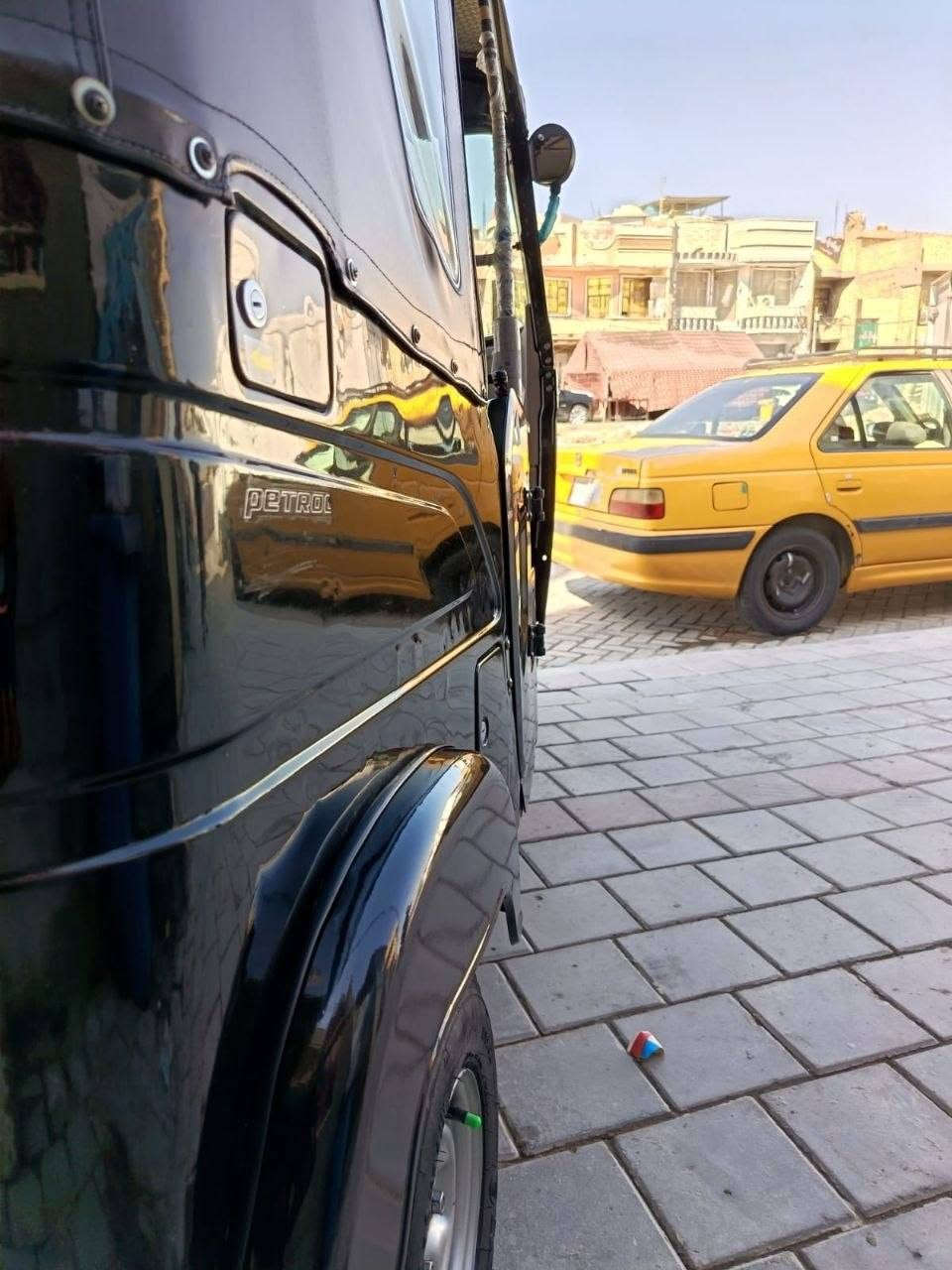 السلام عليكم تكتك للبيع بغداد بسمايه ***********
