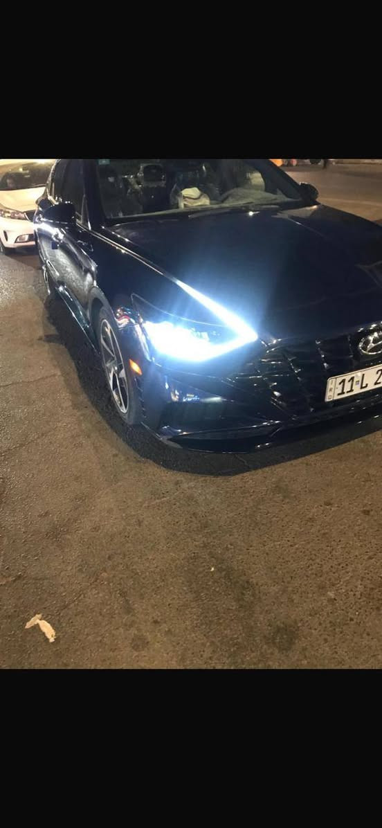 سوناتا Sport Plus 2022 فل مواصفات
للبيع بسعر 143. وبيه مجال 
🔹 محرك 4 سلندر 1.6 تيربو
🔹 ماشية 28 ألف ميل (حوالي 45 ألف كم)
🔹 بدون إيرباك
🔹 بانوراما
🔹 تشغيل عن بُعد
🔹 بصمة أبواب وتشغيل
🔹 مواصفات فل أوبشن بعد بيها موصفات هواي
🔹 السيارة نظيفة جداً
🔹 حادثهة، والحادث موضح بالصور
🔹 تحويل ثاني
📍 الموقع: بغداد – الوزيرية
📞 للاستفسار: ***********
