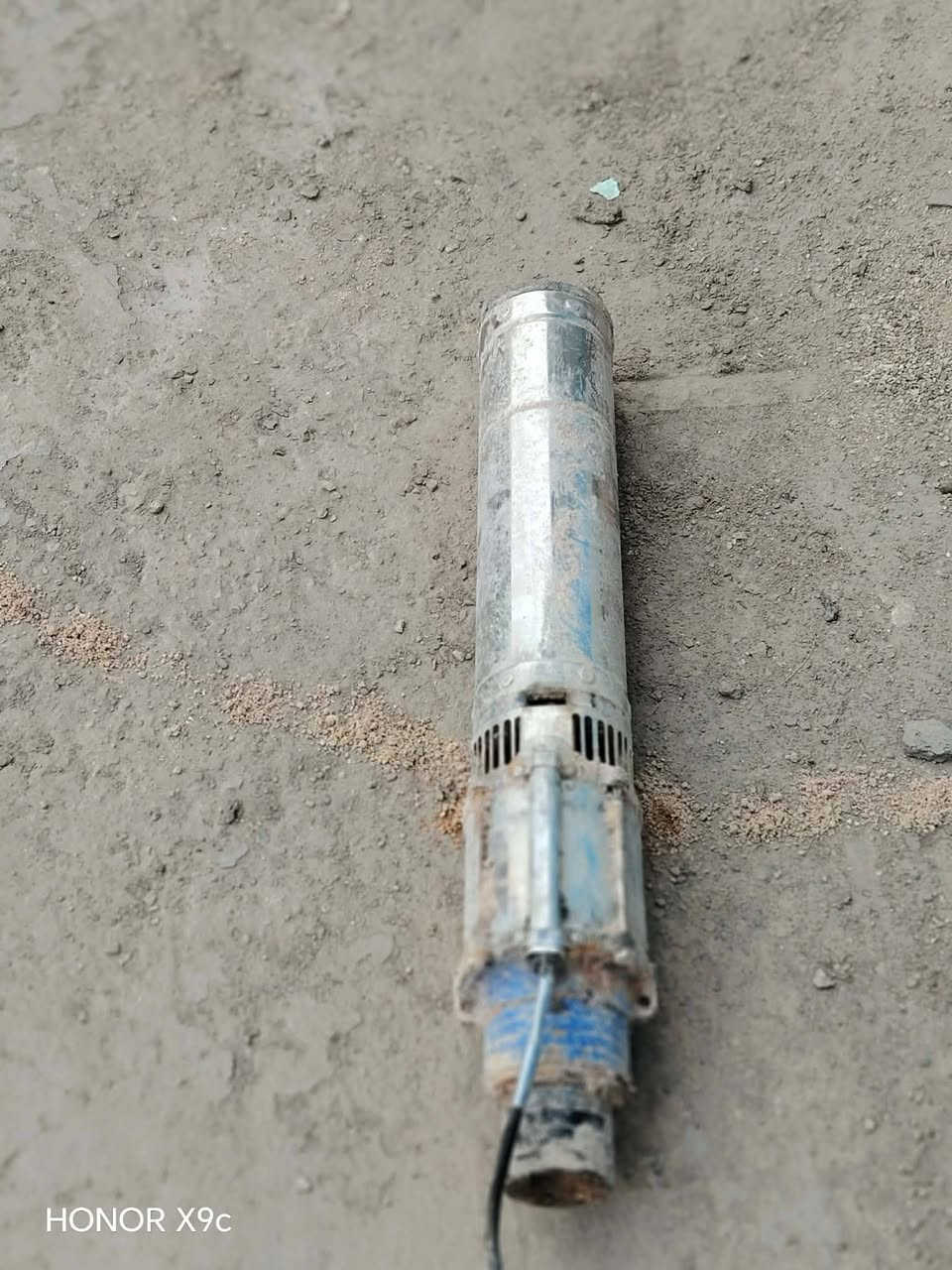 غطاس • مستعمل • نظيف