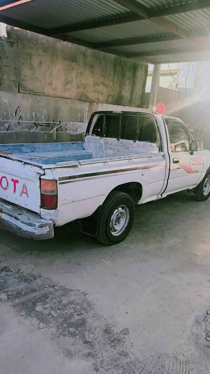 پیکاب مۆدێل 90ئاڕم پلاستیک دهۆکە بەس ئاڕمەکەی بە هەدیە دەدەم  گێڕ و مەکینەی کڕۆسیدا مەکینەی کەمێک بوغاری سحری 25گەڵاو مەحامەلە.ژم. *********** شوێن ڕانیە حاجیاوا
