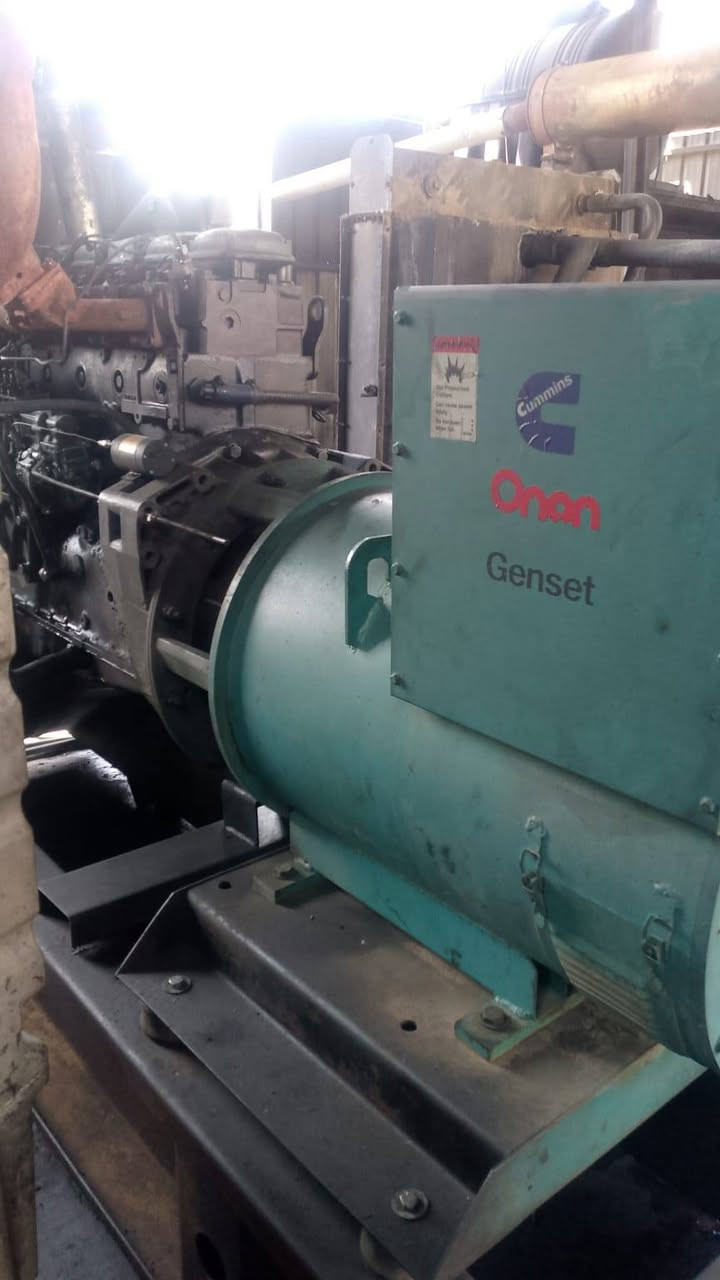 فالفو
D10

رأس التوليد :250 kv
شغالة

للبيع

التواصل على الخاص او الاتصال

***********
