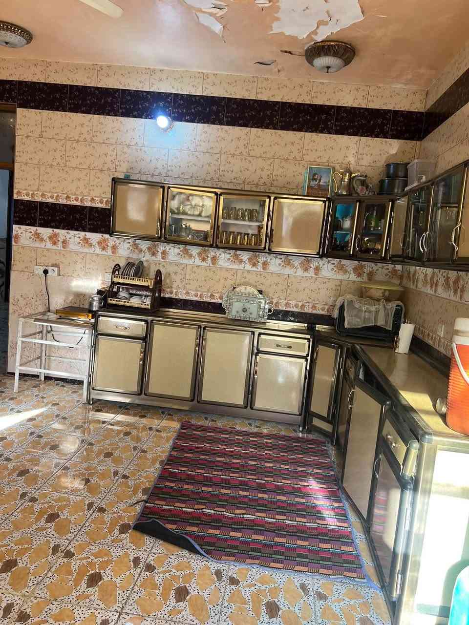 السلام عليكم
دار للبيع بمساحة 200 متر طابو صرف بيت حديث وطابقين يتكون من اربعة غرف وصالة ومطبخ واستقبال الطابق الارضي اما الثاني متكون من غرفتين كاملات وصالة وحمام البيت ما يقارب ال 14 سنه من البناء يعني موقديم الطابق الارضي كامل من كلشي الثاني فقط عوزه تطبيك الصالة فقط العنوان منطقة الالفين  شارع  الشبكة الفرع الي مقابيل حيدر الوكيل 

للاستفسار مراسلة الحساب او الاتصال  على الرقم *********** متوفر واتساب
