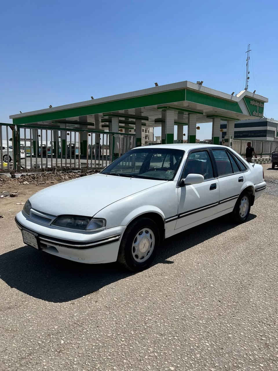 برنس 1993 رقم بغداد سنويه  لل27  مصبوغه جماليه بدون ضربه. كير مكينه حديده كهربائيات كله درجه اولى
السعر 35 وبيه مجال 
***********
