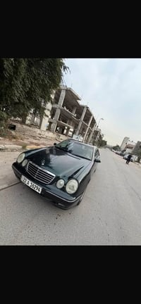 تحية طيبة للجميع مرسيدس ام عيون موديل 2000 صبغ عام  مكينه 320 V المرغو...