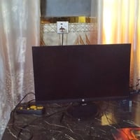 للبيع كارت شاشه RX580 8  كيكه كارتونه موجوده هارد واحد تيره ثاني واحد ...
