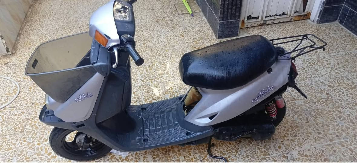 مطور بزون ابو البارده لبيع شاص شرط ما مكسور لايتاتو اشاير شغاله بس يردلو باتري يدير سلف معمر تعميره واحده شرط معدل 60 بس يعوز درع يرجع جديد اسعر 175 وبي مجال حك جيتك رقم بي وتساب هم ***********/  ***********
