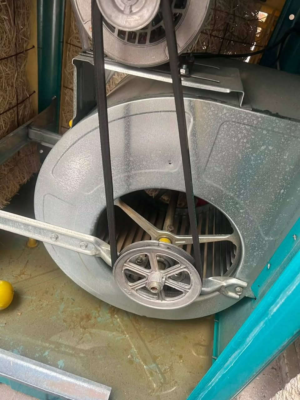 مرحبا مبردة جديده ستعمال شهر مكان بغداد السيديه قفلهاء ١٠٠ مكان بغداد شهداء السيديه لان شتريت سبلات نفيرتر اريد ابيعهاء *********** بي وتساب
