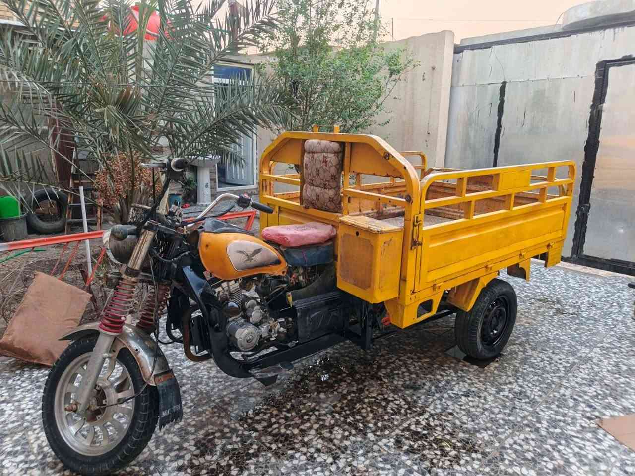 ستوته جمره فحل البدي العريض
شاصي كفاله لا لحيم ولا فطر جاهزه  للعمل 
كربائيات كلها شغاله العنوان بصره جزيره ***********

