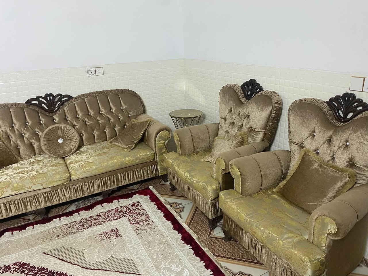 تخم • سعر خاص • للبيع