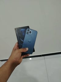 ايفون 12 برو ماكس • ٢٥٦ • نجف كوفه