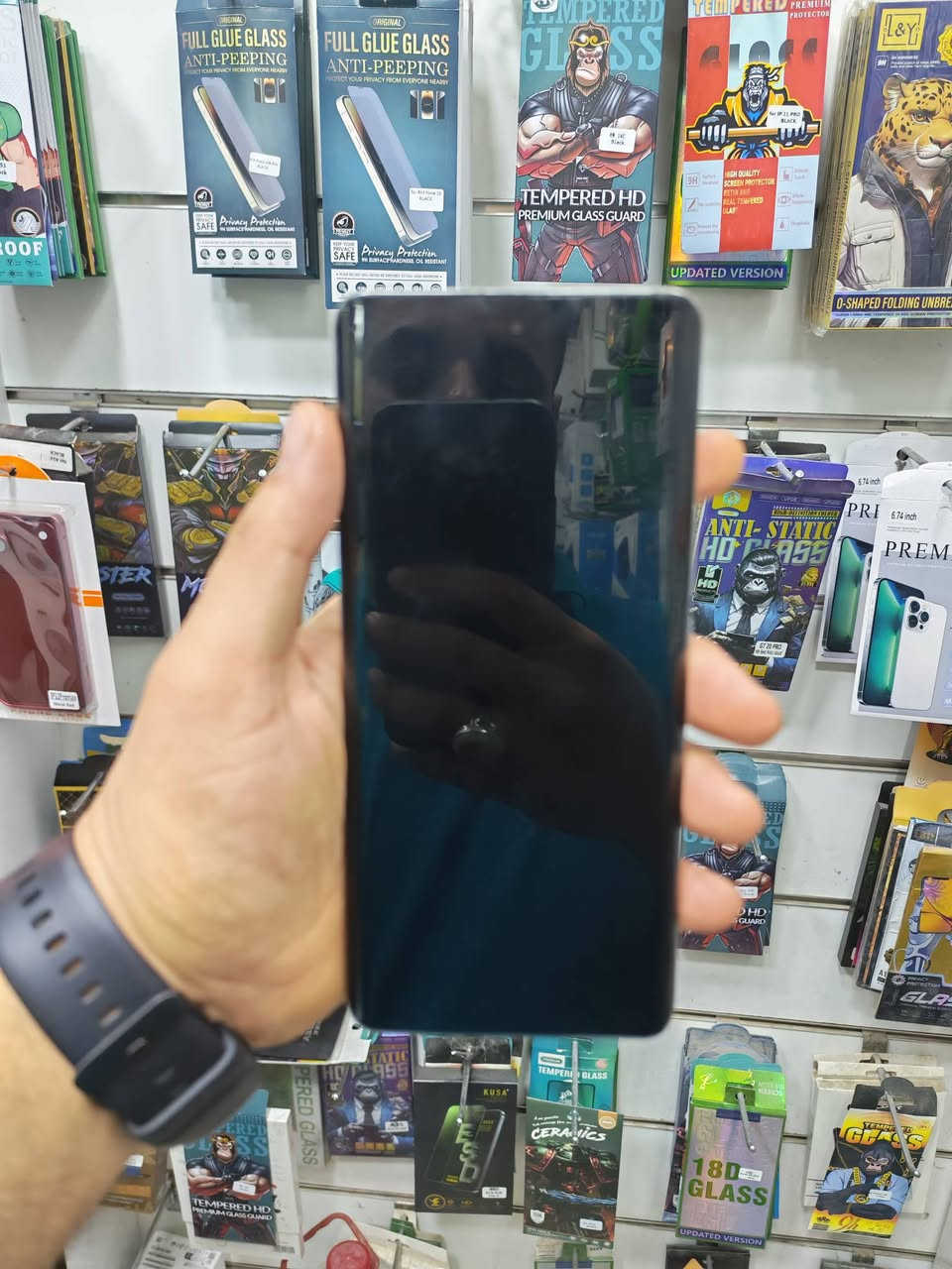 هونر X9b • سامسونج A35 • ٢٥٦