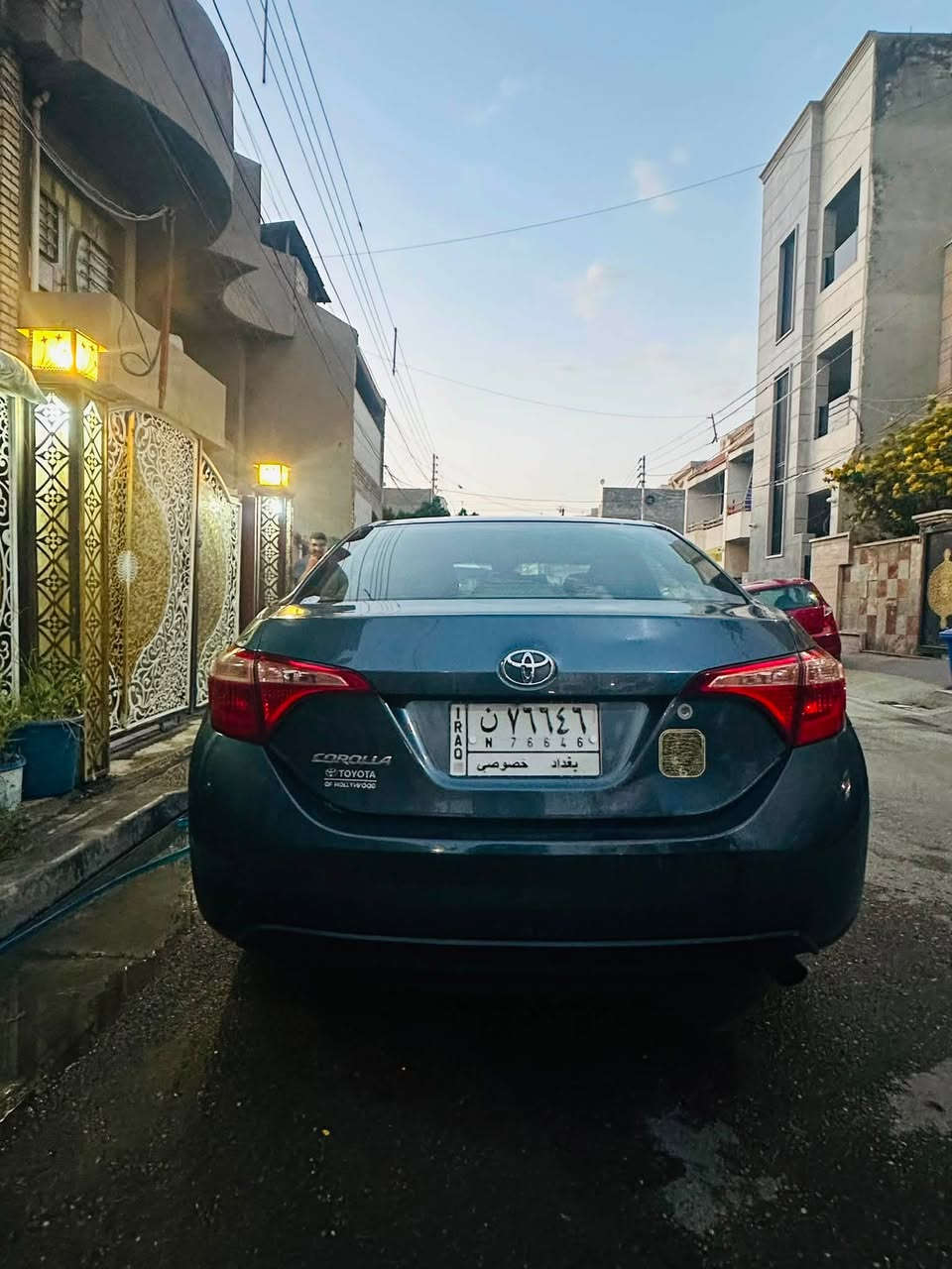 🚗🔥 تويوتا كورولا LE 2019 للبيع 🔥🚗
للبيع تويوتا كورولا LE موديل 2019 لون نيلي، سيارة عملية واقتصادية ومعروفة بقوة التحمل والاعتمادية، نظيفة جداً وجاهزة للاستخدام. وارد امريكي قطعتين صبغ بدون تبديل رقم بغداد سنويه باسمي تحويل ثاني يوم .

✨ المواصفات:
✅ فئة LE
✅ شاشة معلومات وترفيه
✅ كاميرا خلفية
✅ تحكم بالمقود (ستيرن)
✅ مثبت سرعة (Cruise Control)
✅ بلوتوث وربط هاتف
✅ زجاج كهربائي
✅ مرايا كهربائية
✅ نظام دخول وتشغيل مريح
✅ تكييف ممتاز وبارد
✅ وسائد هوائية متعددة
✅ نظام ABS للفرامل
✅ نظام الثبات الإلكتروني
✅ استهلاك اقتصادي جداً للوقود
✅ محرك وجير بحالة ممتازة
✅ داخلية نظيفة جداً وهيكل مرتب

🎨 اللون: نيلي
📅 الموديل: 2019
💰 السعر: 120 ورقة

📞 للتواصل: ***********

⭐ سيارة مناسبة للعائلة والاستخدام اليومي والسفر، معروفة بقلة الأعطال وتوفر قطع الغيار.
