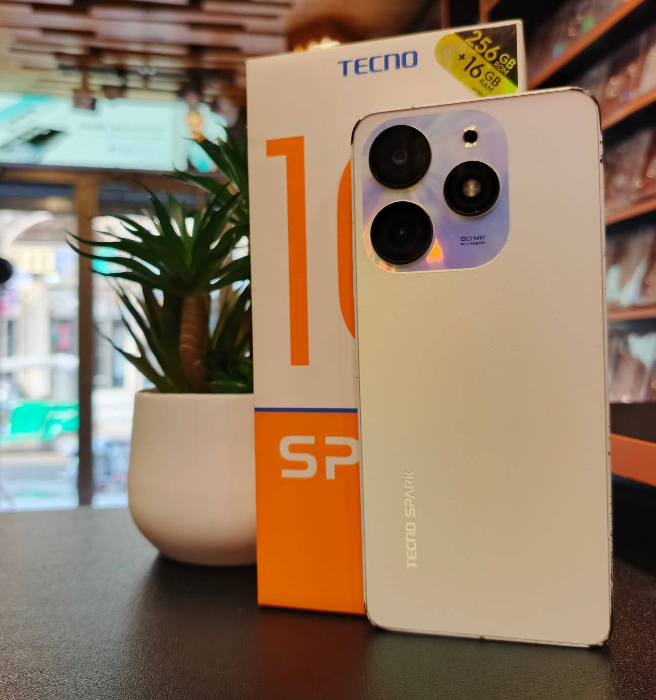 #متاح هاتف مستخدم 👇

#tacno sperk 10 pro 

الذاكرة  256 GB
العشوائية 16 GB
الهاتف غير داخل صيانة ❤
#السعر 135 الف فقط 

#العنوان _الانبار _قضاء هيت _ شارع حامي حميد _مجاور مجمع الملكة أو مقابل مكتبة الأقلام _ مركز الباشا 💥
#لتواصل معنا : 
واتساب / ***********
الانستا / albasha-mople
