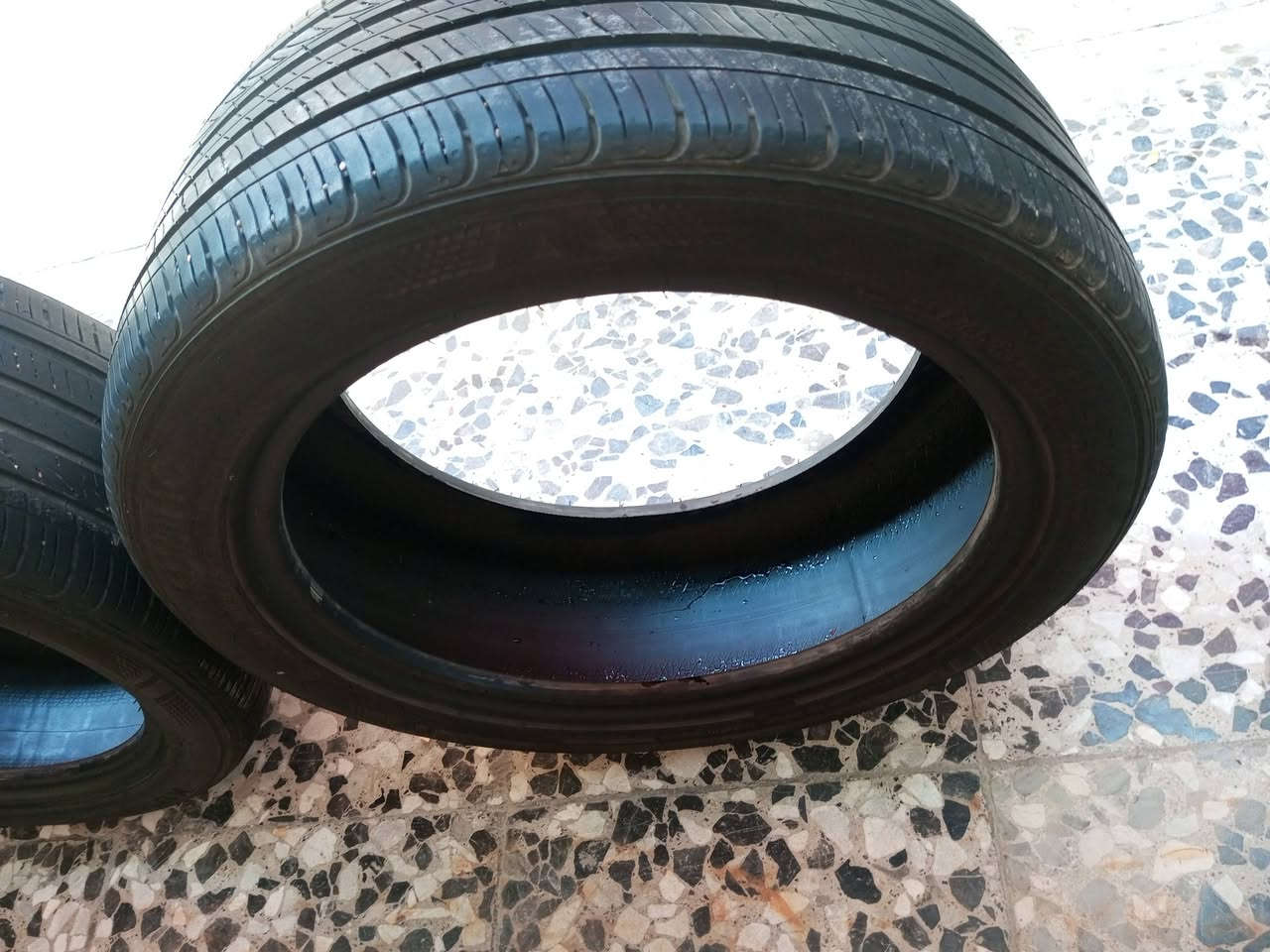 سلام عليكم تخم تاير للبيع
KUMHO حجم 225/45/17
***********
