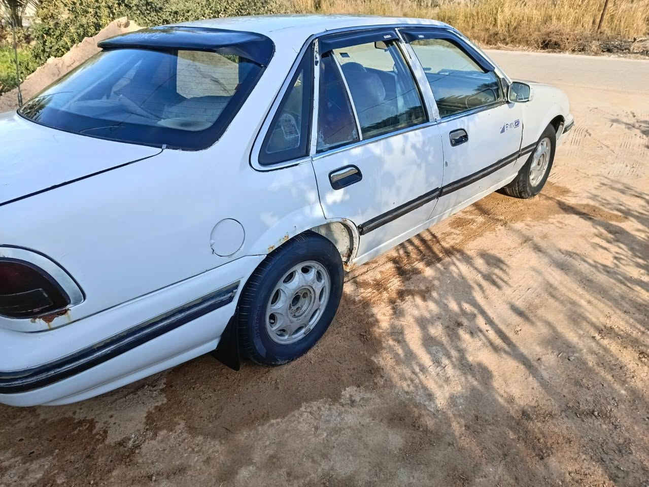 سلام عليكم للبيع سيارة دايو برنس موديل1994 رقم بابل سيارة حلوه نضيفه مثل مابل صوره محرك خير من الله  كير اوتوماتيك  بس عل بك ماترجع  تحويل ثاني يوم  سعر24وبيه مجال  مكان بابل سده الهنديه أستفسار أتصال عل رقم***********
