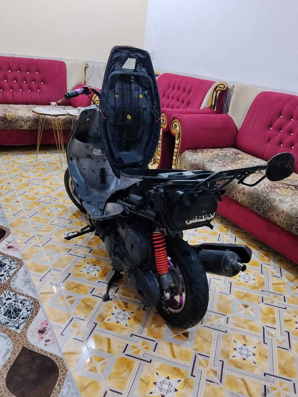 سلام عليكم ماكس منغولي بوشه 55 نهضه معدل لا تبخير ولا نضوح دراجه حلوه ورزنه وخرسه ما نقصه شي مكاني سوك الشيوخ رايدها 400 وبيها مجال للشراي المو شراي لا يتعبني وهاذا رقمي ***********
