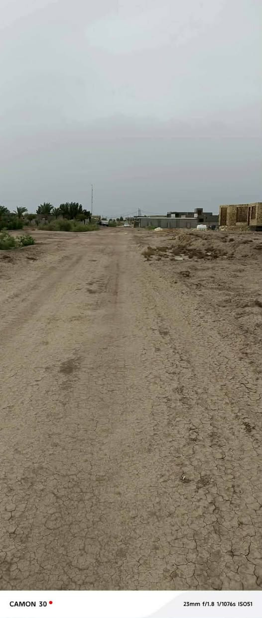 السلام عليكم ارض زراعي للبيع سند 25 المساحة 2ونص دونم طريق  ديوانية دغارة تبعد عن الشارع 600 متر  قرب مشتل الربيع سعر 30للاستفسار خاص

نص مكتوب في الصور:
- CAMON 30  23mm f/1.8 1/1076s ISO51
- CAMON 30 23mm f/1.8 1/609s ISO50