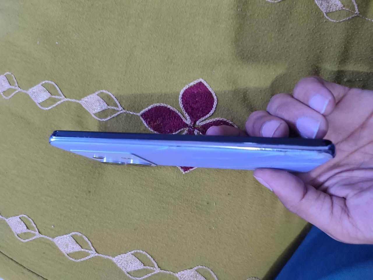 انفنكس زيرو 30 5g ذاكره ٢٥٦ الداخليه ١٢ امبدل شاشه وبيها فطر بالاسفل ممأثر ع لمس وضهر امفطر بصمه ما تشتغل وكامره اماميه ما تشتغل للبيع السعر ١٠٠ قفل قفل مكاني كربلاء الرقم ***********
