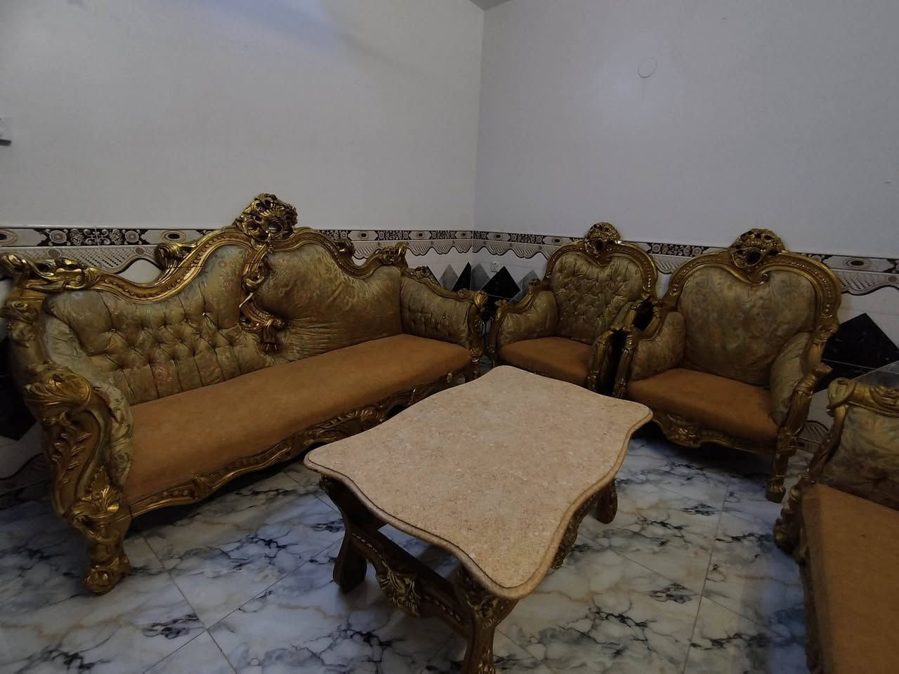 السلام عليكم انت تخم مصري للبيع دكان بغداد ***********
