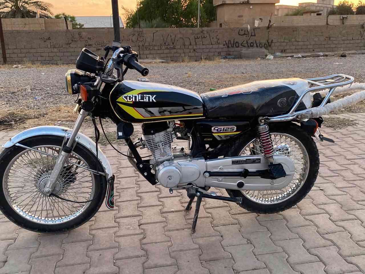 سلام عليكم دراجه سونيك للبيع موديل 23 دراجه نضيفه مابيه أي عيب شرط السعر 525 وبي مجال 
***********
