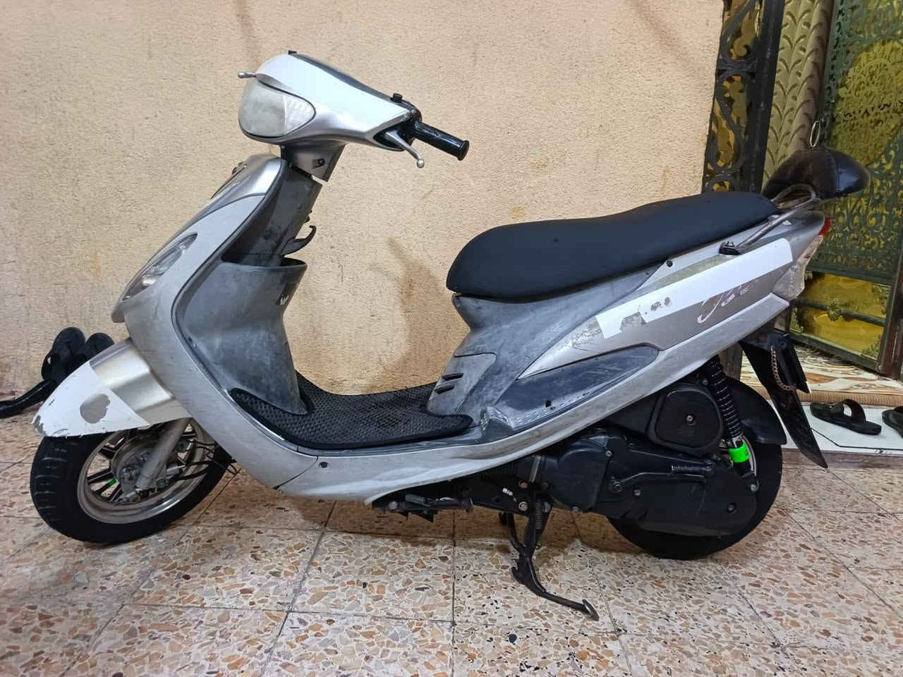 سلام عليكم ماكس قجمة ما مفتوحة كفراتها بلاد دراجة كلها بلادية تاقذها شرط الفحص عنواني بصرة حيانية ***********
