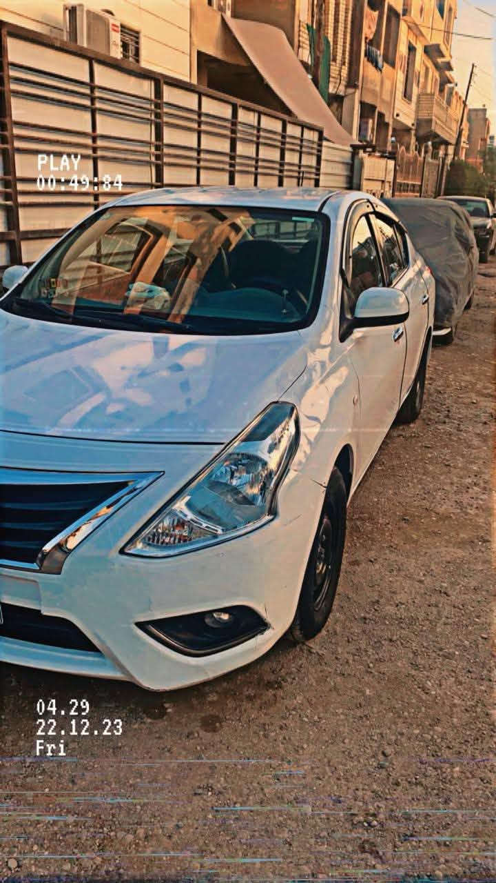 سلام عليكم
نيسان سني هندي للبيع 2018
سياره خير من الله 
بيها جاملغ عكس السايق مبدل نفس لون
ودوسات 2 بيهن ضربه على وضعيته بعدهن 
تبريد خير من الله 
السعر (97) وبيها مجال بسيط
مكان السياره الغزاليه
***********
يوجد واتساب
