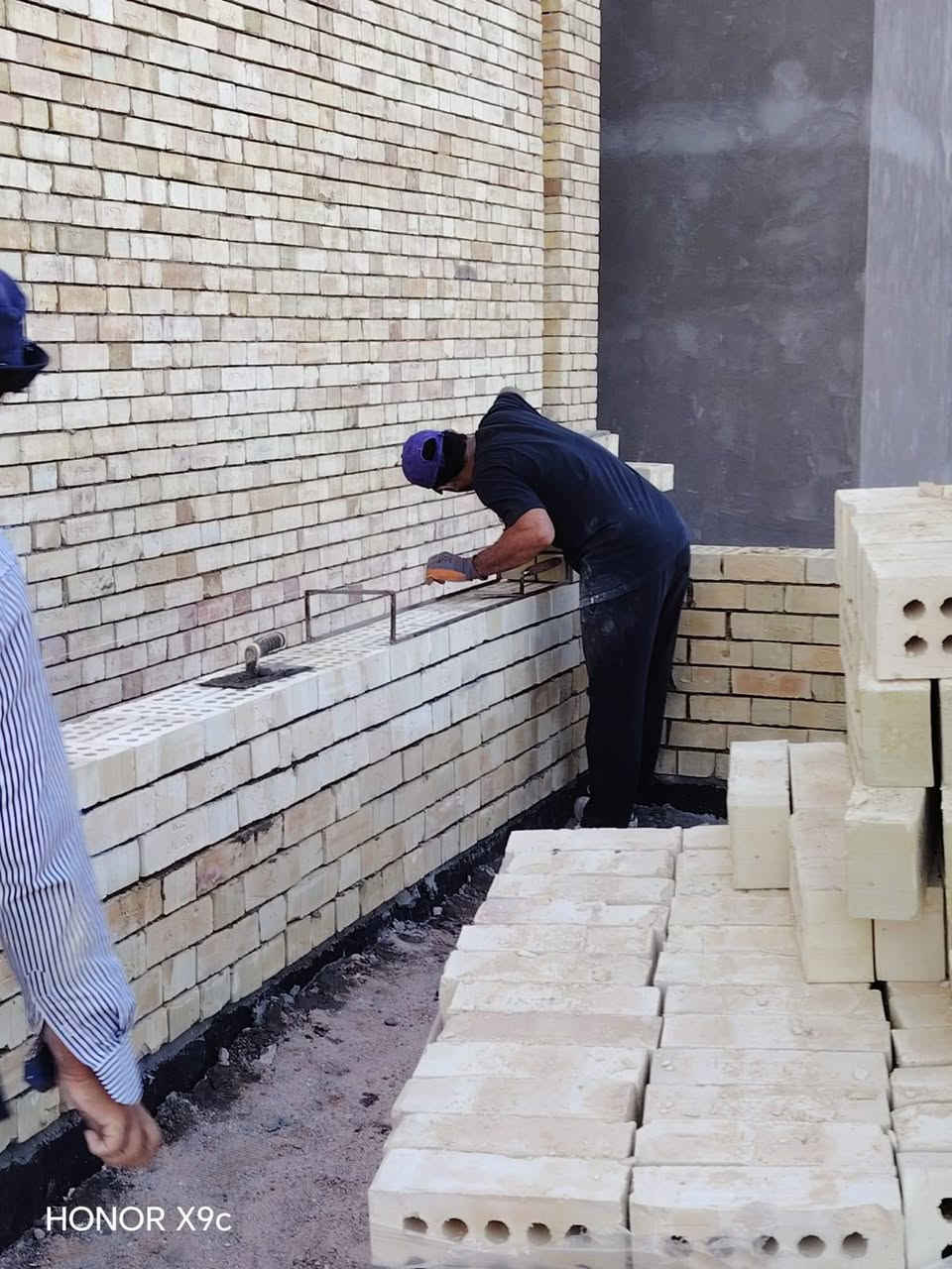🏗️ مشروع جديد من تنفيذ
المرساة للمقاولات العامة

نوع العمل: بناء هيكل طابقين
الموقع: البصرة - ابي الخصيب عويسان
مدة التنفيذ: 90 يوم

نلتزم بالجودة والدقة والمواعيد
"اساس متين لمستقبل آمن"

للحجز والاستفسار:
📞 ***********
📍 البصرة - العراق
#المرساة_للمقاولات #بناء_البصرة
