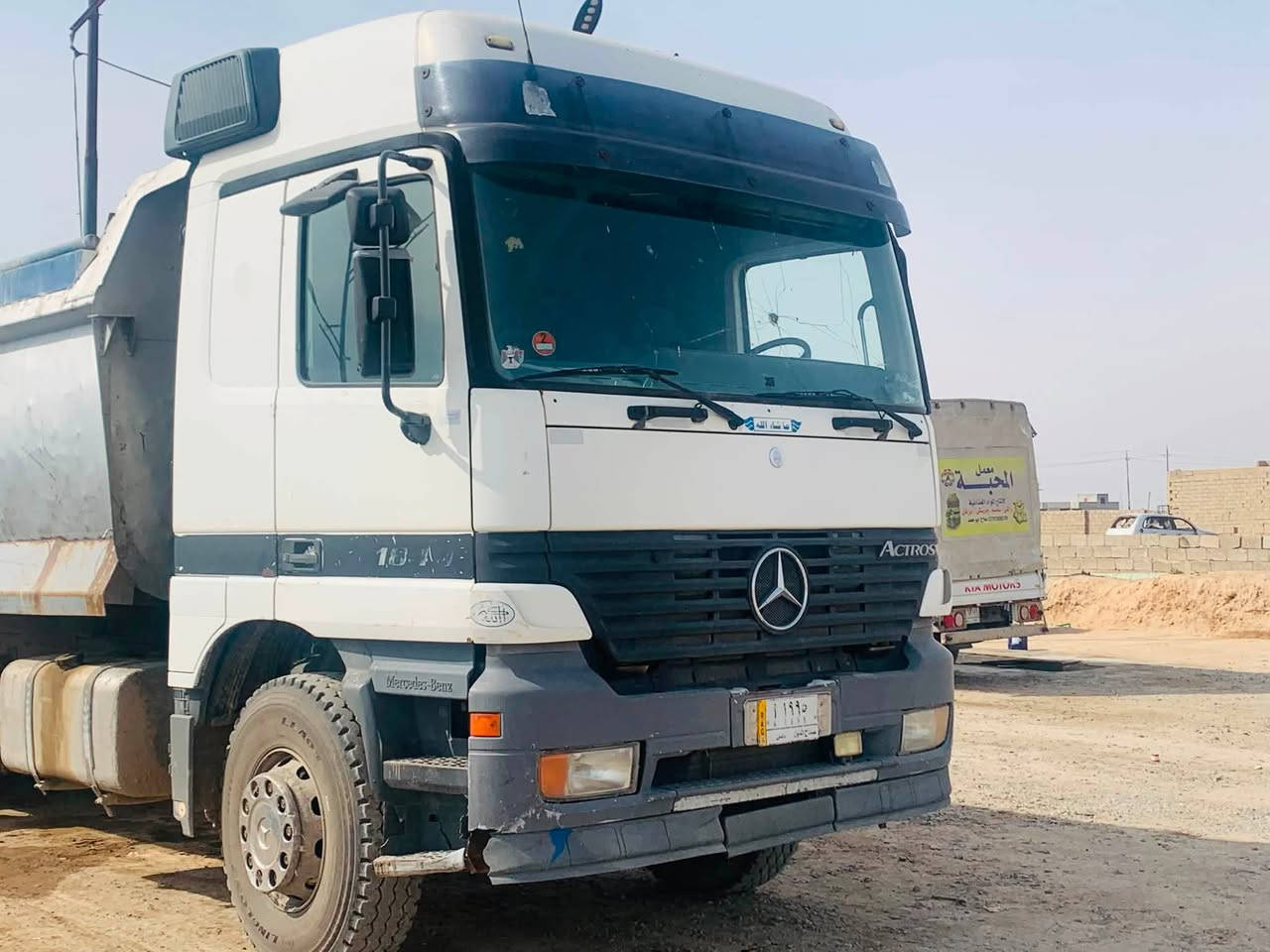 للبيع أكتروز موديل 2000
مجموعة البي GF
بدي حوضي 19 متر 
السيارة ماناقصها شي جاهزة للعمل 
مكان السيارة سامراء 

للاستفسار: ‭***********‬
