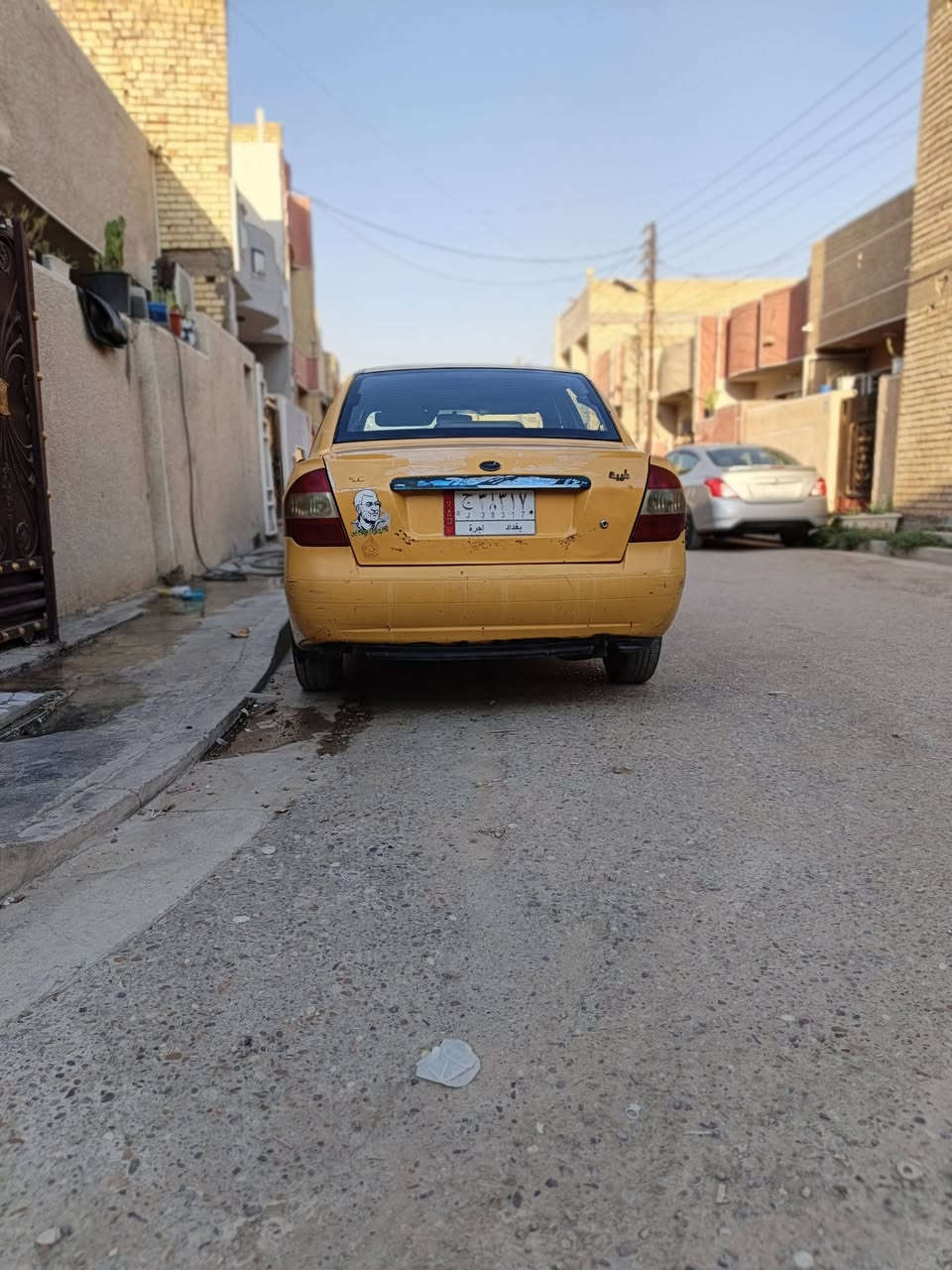 السلام عليكم سيارة طيبه لبيع موديل 15 سيارة خير من الله تبريد جديد اول البارحه سويته صدر خلفي امامي جديد كهربائيات كلها شغله مابيهة اي نقص الكشر كدامكم بيهة طخات بصيطه سيارة جاهزة من كلشي يعني تأخذ جاهز هيئه وغرامات مكان السيارة منطقة السريدات كلهة تصفر رقم السعر 35 وبيهة مجال بسيط رقم صاحب السيارة ***********
