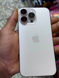 آيفون ١٦ برو ماكس • ٢٥٦ • بطاريه ٩٤
