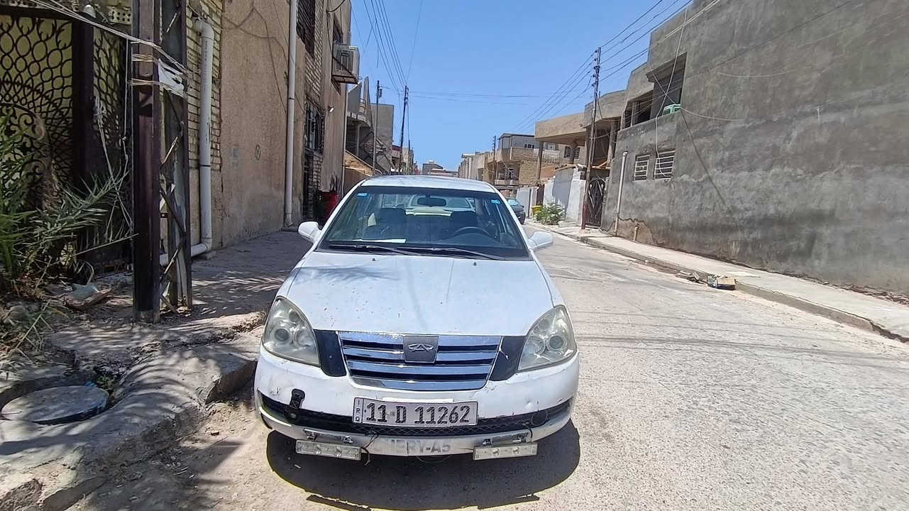 اسلام عليكم
سيارة شيري A5 موديل 2009 تحويل ثاني يوم سنوية منتهية صار شهرين 

اليسارة تمشي بس ابيعلك كير كايم لان مو كلش زين بي مشاكل

كشرها شوفت عينك مو كلش نظيف 

مكينة صدر تبريد كلشي مابيهن كهربائيات بلادي

سعرها قفل 21  ورقة 
مكاني بغداد شهداء البياع

***********
