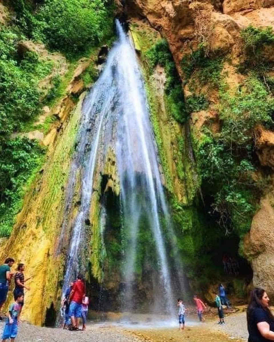 تم فتح حجز جديد لسفرة دهوك _زاخو _العمادية_ عقرة .يوم الاثنين ١٠ /٨ /٢٠٢٦
* عوائل فقط  ... عوائل فقط 
* بسعر ٩٠ الف 
يشمل :
_ نقل من الزبيدية الى الزبيدية 
_ فنادق فاخرة 
_ وجبة افطار اوبن بوفي 
_ مسابقات وجوائز 
_ وجبة عشاء حفلة شواء مجانية 
للاستفسار : 
 حمزة غركان ***********
