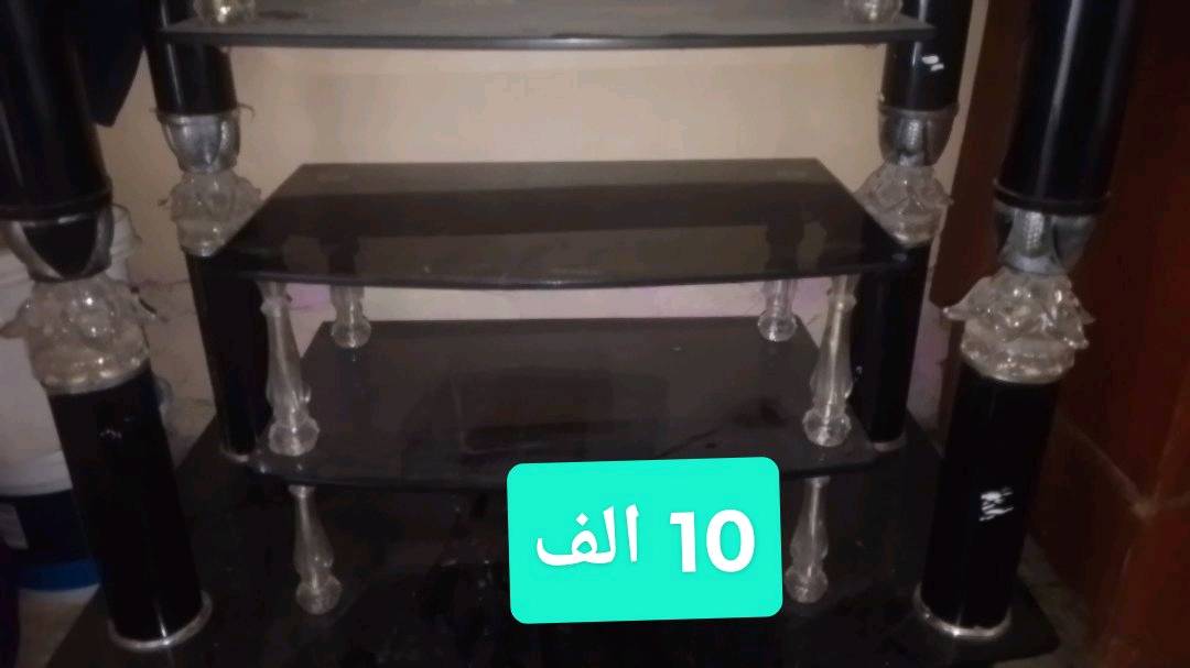 سلام عليكم ورحمة الله وبركاته غراض للبيع مستعمل شلع 100
منين مكان الاستلام بالضبط حتى أضيفه بالوصف للناس؟: 
صلاح الدين طوز خورماتو 
الأسعار المكتوبة نهائية لو بيها مجال للتفاوض؟: 
بي مجال
الغراض شغلها سليم لو بيها أي كسر أو ملاحظات لازم تنذكر؟: 
جديد مابي اي عيب 
إذا المشتري يريد يشيلها، أكو توصيل أو استلام بالمكان فقط؟: 
لا هوه يجي ياخذها