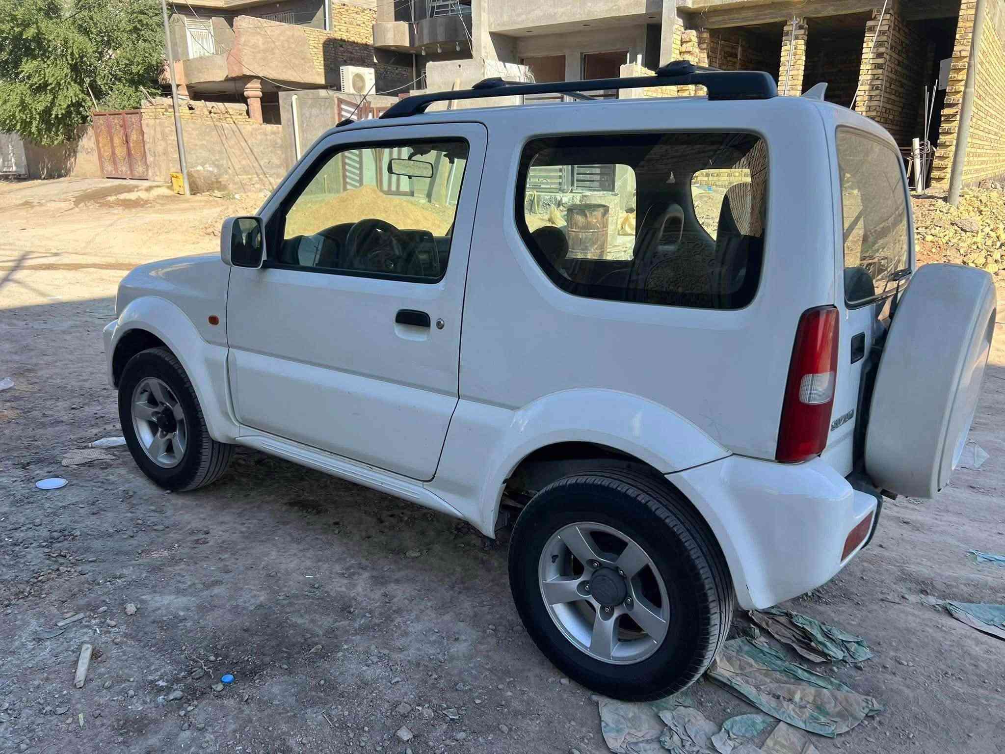 جميني ٢٠١٠ • بابل شبه مميز • لوحات محولة