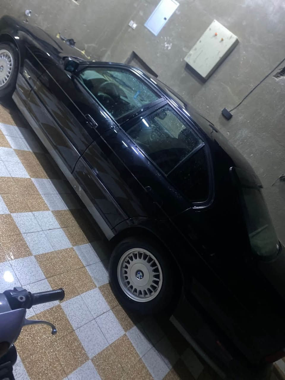السلام عليكم
BMW 530

موديل 1992 8 سلندر  رقم اربيل تريد تحويل او وكالة 

سيارة جاهزة ونظيفة ترايها وين ميعجبك 

السعر 65 $ وبيها مجال بسيط 

مكاني كربلاء 

***********
