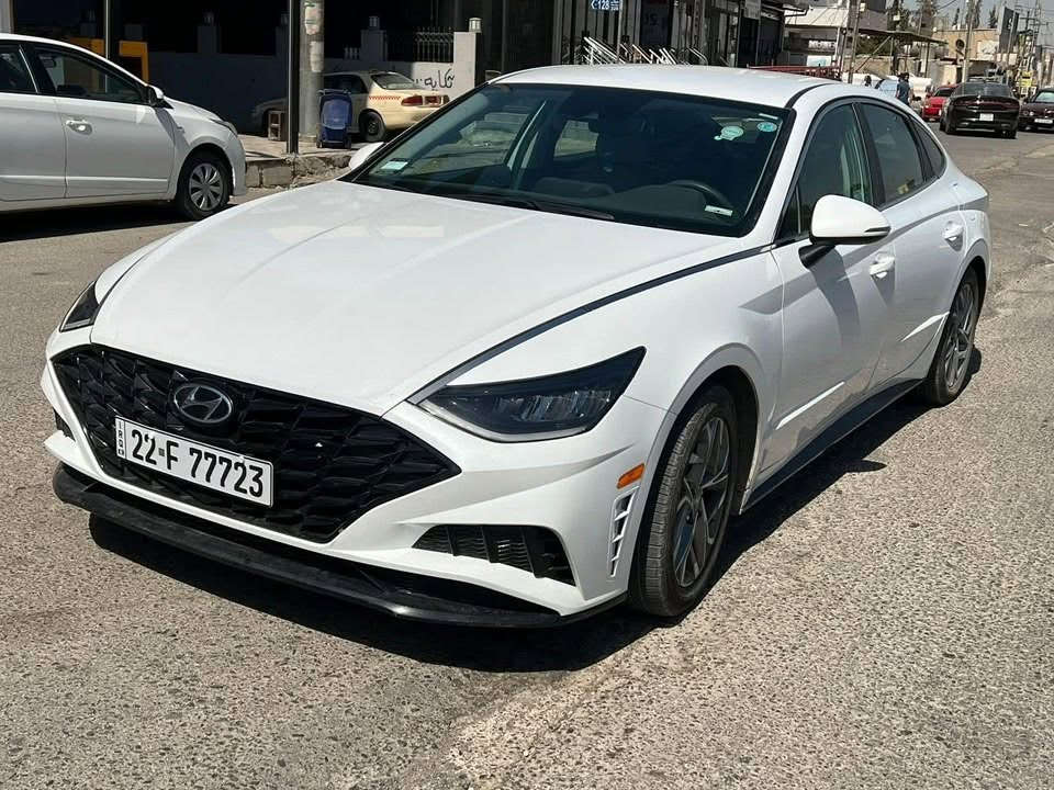سلام عليكم
سوناتا 2020 sel
لون ابيض
مواصفات فول عدا البنوراما
رقم اربيل باسمي
وارد امريكي ضررها جانبي
بارد بالباب شي بسيط
مكينه 2500
بصمه تشغيل 
تشغيل عن بعد 
تبريد قطعتين
رادارات امامي خلفي جانبي
ماشيه 52 الف
السعر 160 ورقه 
الرقم ***********
