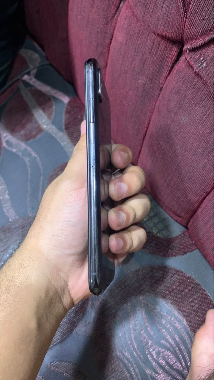 سلام عليكم شباب ايفون اكس ماكس

ذاكرة 256 

مبدل فقط بطارية وبصمه الوجه واكفه 

البقيه مكفول كفاله عامة 

السعر 200 وبي مجال حق الجية 

عنواني بغداد البلديات 

*********** بغداد, العراق

نص مكتوب في الصور:
- 6:00 < حول القطع والخدمة تجمع Apple سجل تاريخ القطع والخدمة، ويعرض السجل معلومات عن هذا الـ iPhone وحالته وتفاصيل إصلاحه. معرفة المزيد... سجل تاريخ الخدمة البطارية غير معروف > بصمة الوجه مشكلة >