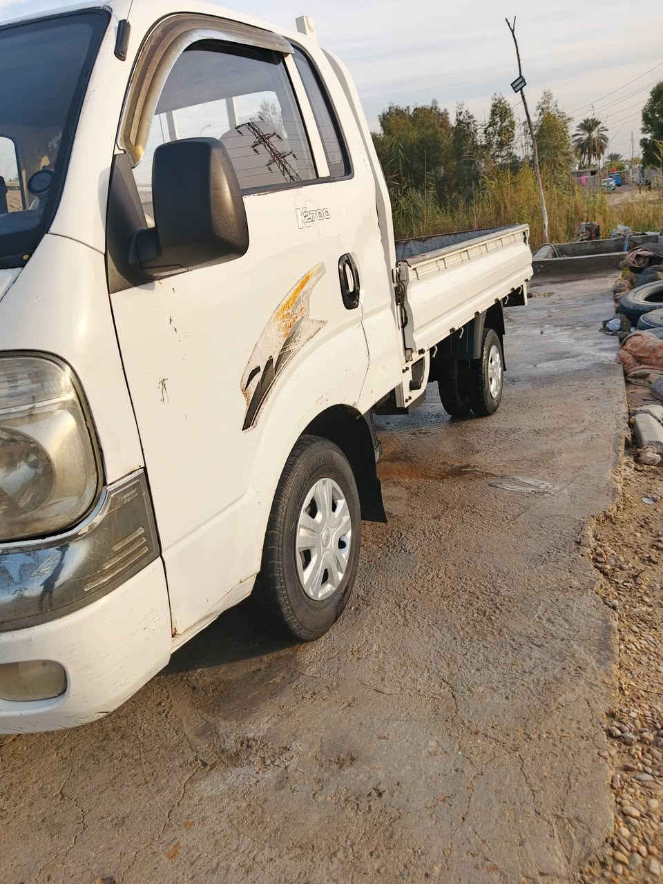 سلام عليكم كيه بنكو للبيع او مراوس افونتيره كون نضيفه موديل 2009/// 2700 كير مكنيه بم اكسل تخم تاير حداديه كله مكفول باقي تفاصيل عل رقم // ***********/***********
