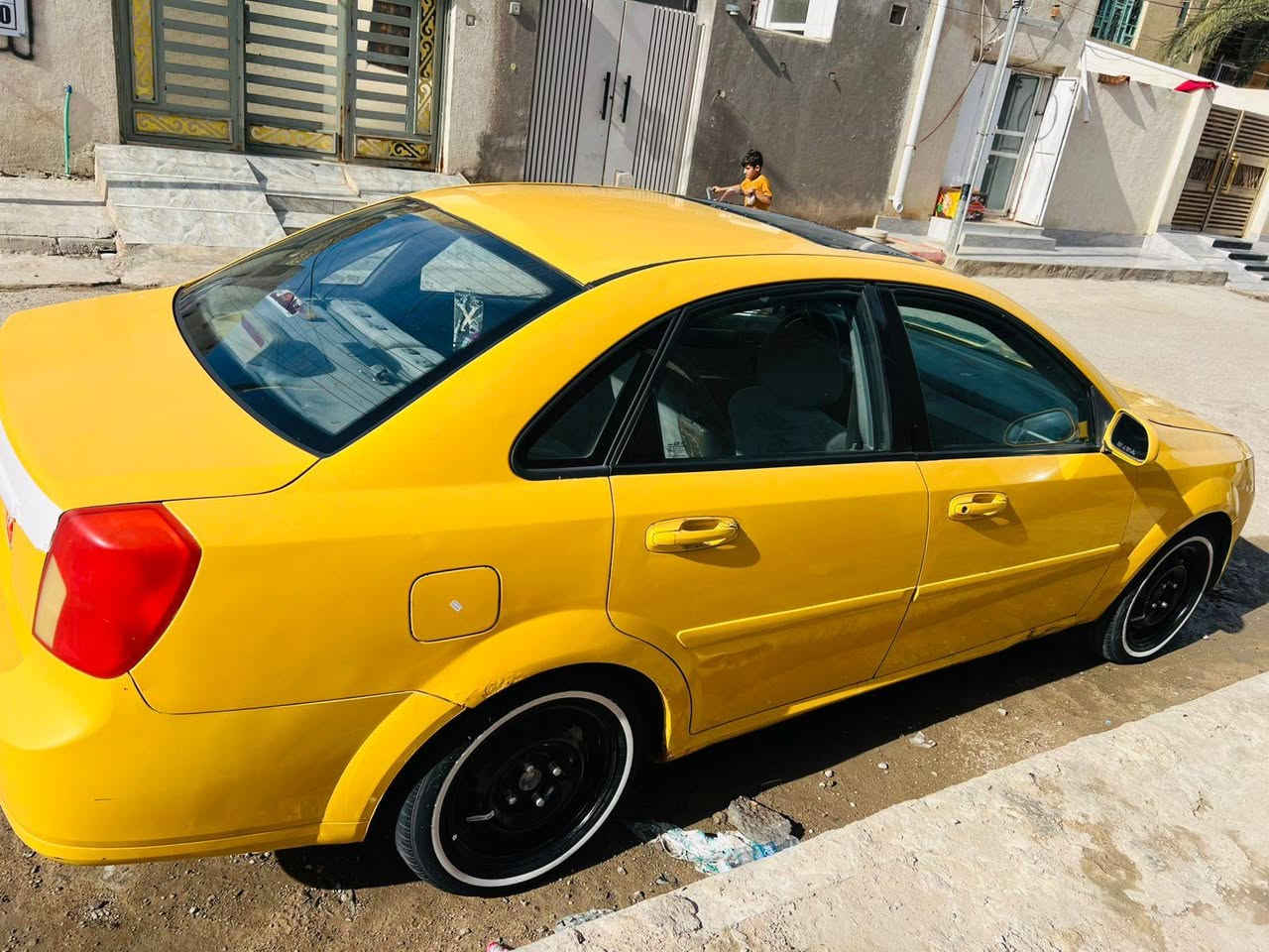 اوبترا ٢٠٠٧ سياره جاهزه مكينه كير حداديه تخم تاير غرفه جديده دواخل حلوه السياره جاهزه للاخير ما ناقصهه شي
رقم احمر بصره مكاني بالعماره السعر ٢٨
للاستفسار الاتصال ***********
