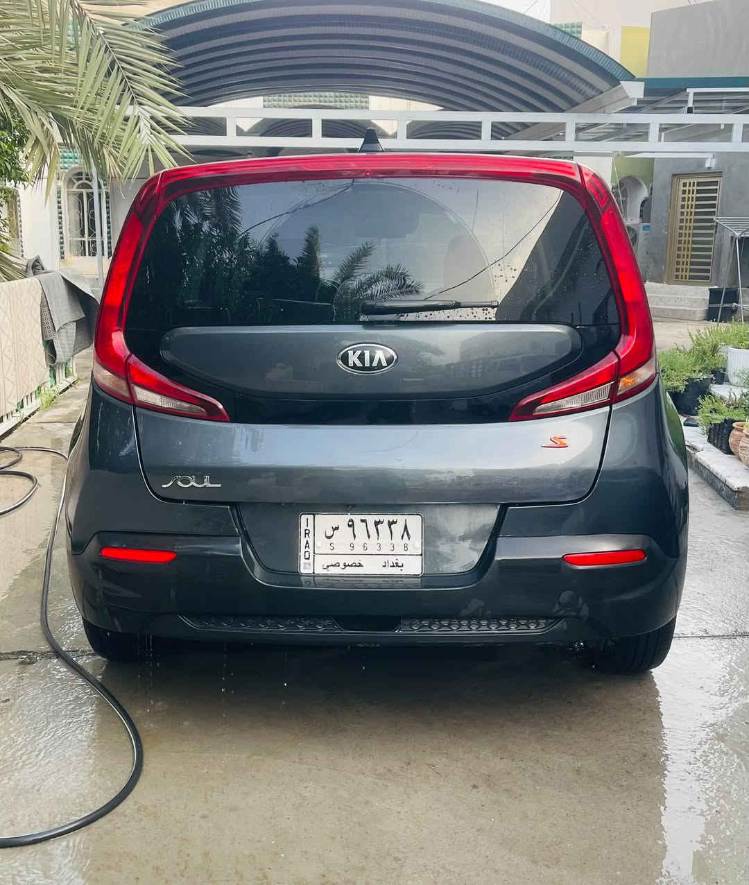 🚗 كيا سول 2021 (وارد أمريكي)   🚗
تفاصيل السيارة:
الموديل: 2021
المواصفات: فئة S
ماشية 108 الف كيلو
المحرك: 2000 دوش (DOHC) المحرك المرغوب
الحادث: بدون إيرباج (صور الحادث مرفقة بالمنشور للإطلاع)
الصبغ: بدون صبغ نهائياً (تحتوي على بارد معدل فقط)
الرقم: بغداد (بأسمي )
الغرامات: عليها غرامات قليلة
الحالة: السيارة كلش نظيفة، وعلى الواقع أحلى وأرتب من الصور.
💰 السعر: 145 ورقة وبيها مجال بسيط للشراي .
📞 للتواصل والاستفسار: ***********
