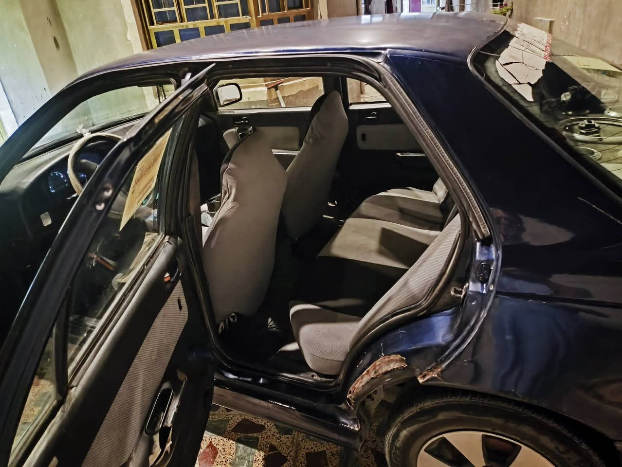 النترا مسطره موديل 92 باسمي السنويه لل28 كير اوتماتيك مال گصه جديد ومحرك جديد مشط ستيرن جديد صدر جديد سياره على أيدي اشتغلتها سعرها 25 وبيها مجال ***********
