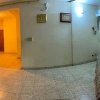 شقة أرضية • مؤثثة • مجمع الشهيدة اسراء