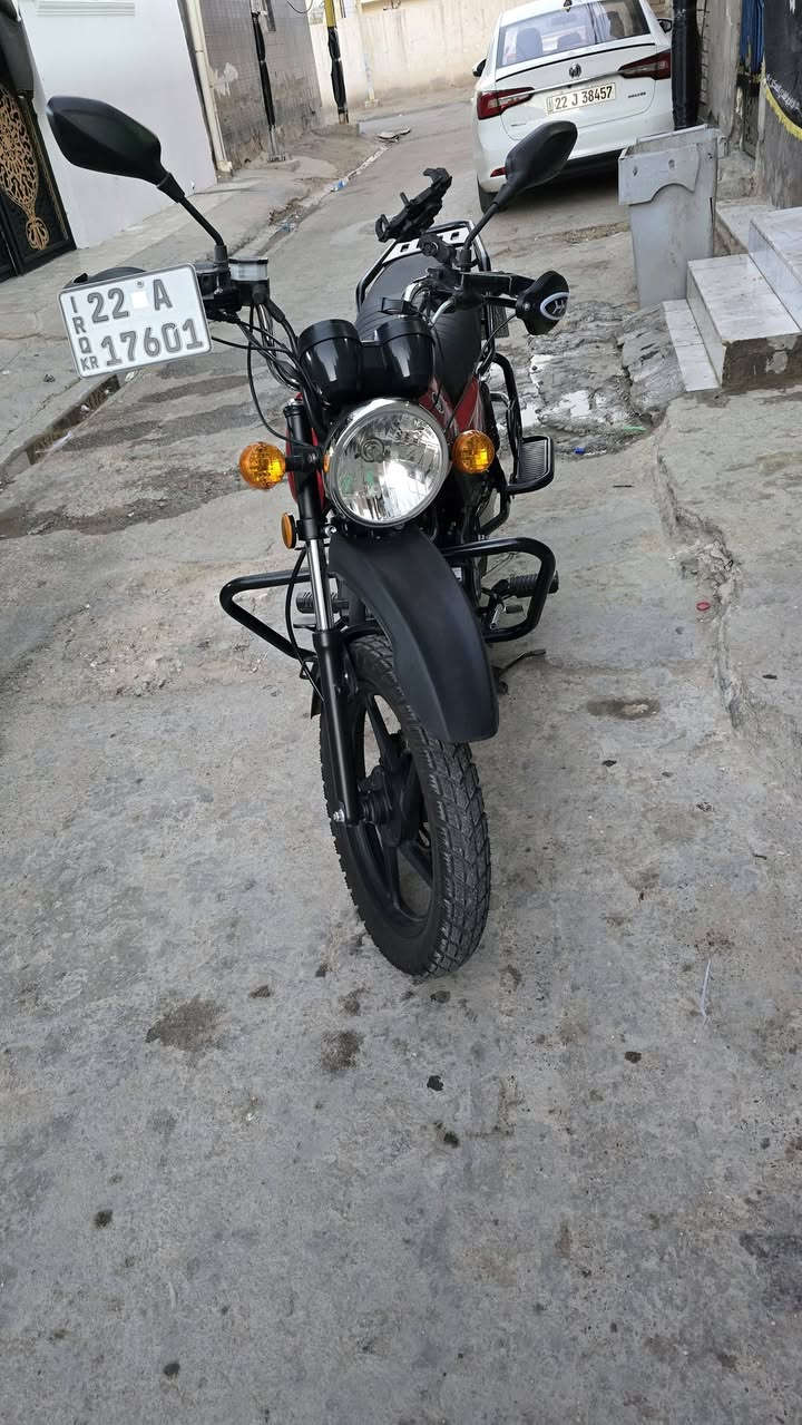 السلام عليكم للبيع دراجة RKC مكينة 200cc الدراجة
مواصفاتها مكينه دايوان وشاصي بوكسر الدراجة مكفوله وجديده ومماشيه هواي استخدام يومي ماشية 6000 رقم اربيل 
عنواني بغداد مدينه الصدر السعر 2.500 وبيها مجال قليل للشراي والدراجه فول مرتبه ومداريها كلش رقمي ***********
