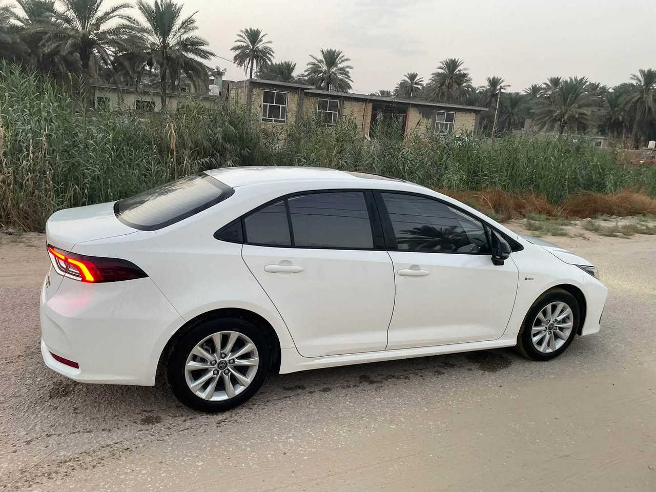 كورلا ٢٠٢٥ هايبرد خليجي مكفوله من صبغ ماشيه ٩٣٠٠ سياره على ايدي من الشركه   رقمه بغداد باسمي سياره بيه شخط  خفيفه كلش   الباقي مكفوله سعر ١٦٢  بيه مجال بسيط*********** مكاني كربلاء   

 صوره الشخطه مرفقه بلمنشور
