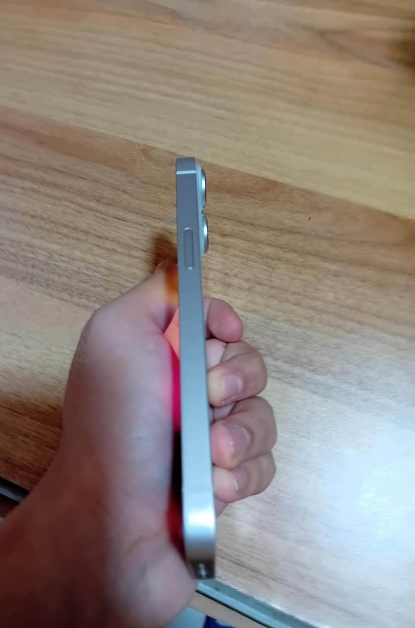 iPhone 14
وتر مكفول من كلشي جهاز جديد بطارية 82 بلادي ذاكرة 128 سعر 530 وبي مجال بسيط 
مكاني حلة مركز 
*********** واتس

