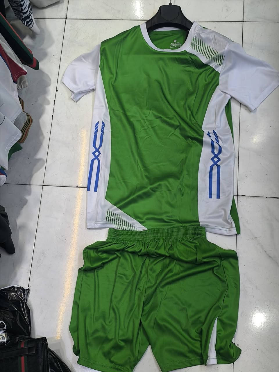 فرق شعبية بضاعه جديده
