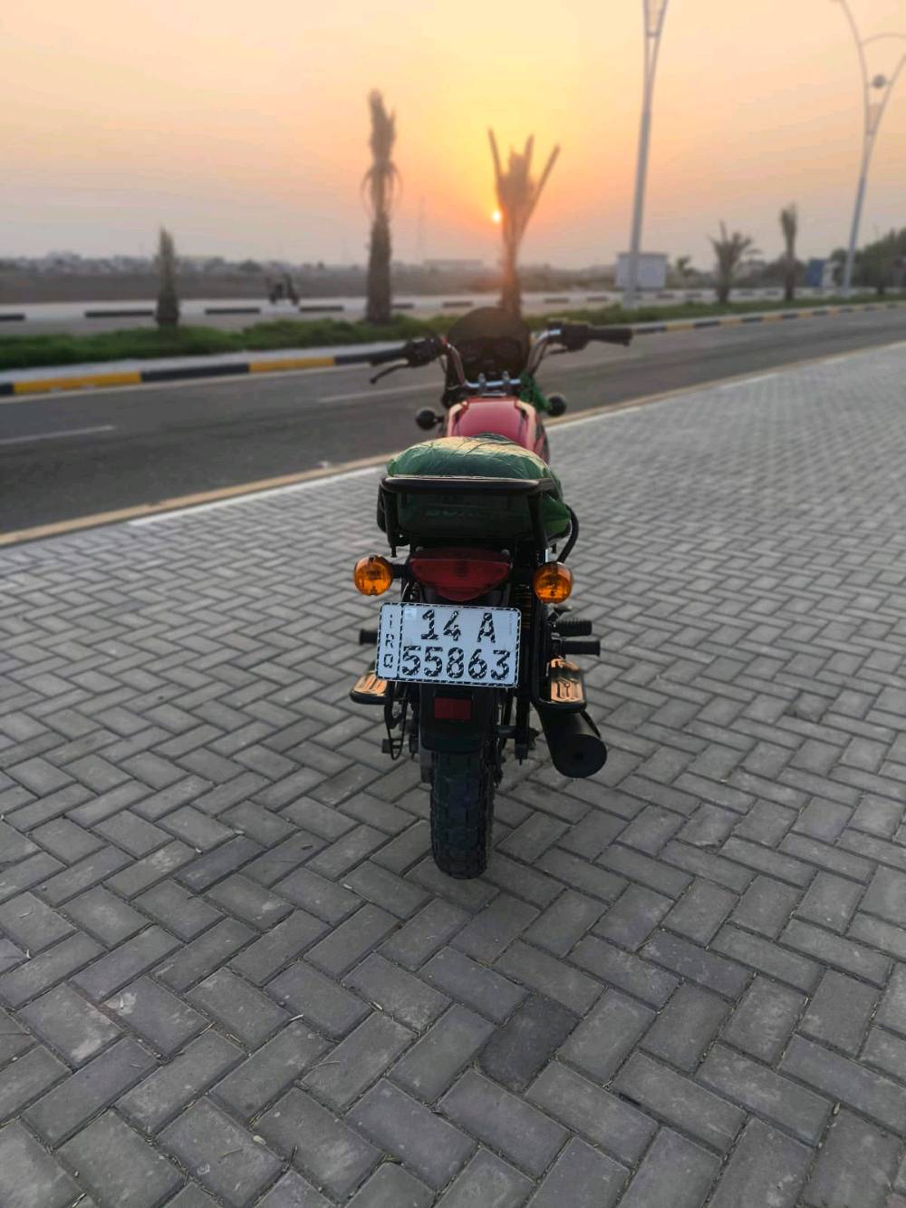 السلام عليكم بوكسر هندي موديل 23 ماشيه 16 الف كفاله عامه سعرها 2600 أو بيها مجال رقم بصره 
مكاني بصره قضاء الفاو ***********