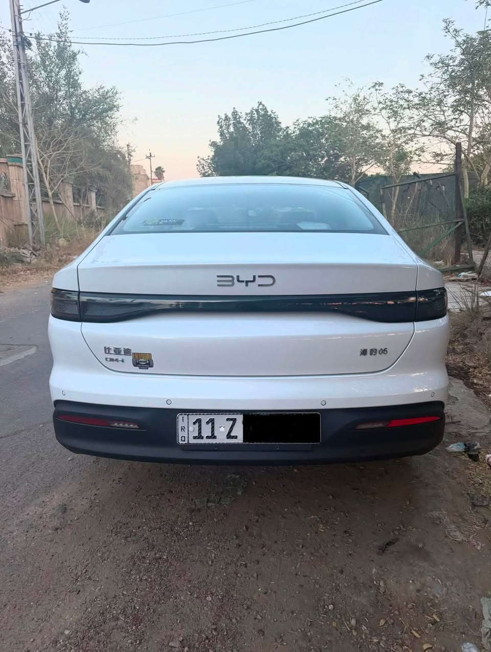 سلام عليكم
بي واي دي موديل 2025 سيل 5 
السياره مكفوله كفاله عامه 
ماشيه 9000 الكلي 
السعر 20مليون  وبيه مجال حك الجيه 
العنوان بغداد البنوك 
***********
